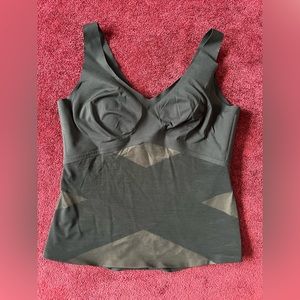 Nwot 1x honeylove liftwear tank
